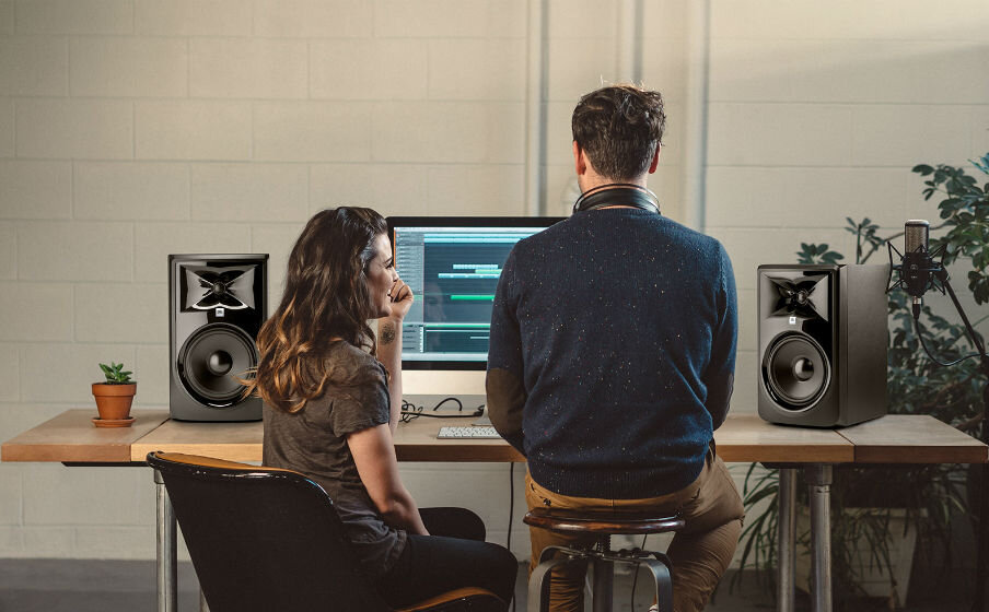 JBL 305P MKII