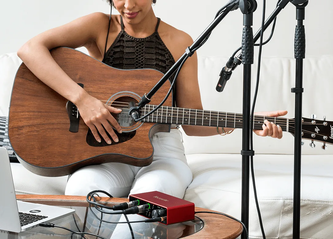 soundcard thu âm Focusrite Scarlett 2i2 Gen 3rd
