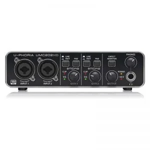 soundcard thu âm behringer umc202hd