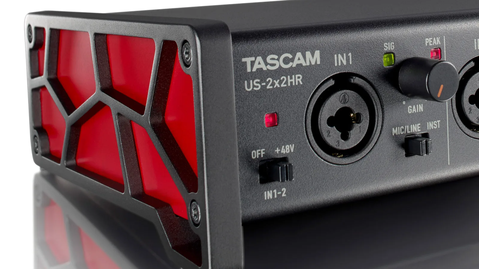 soundcard thu âm tascam us-2x2hr