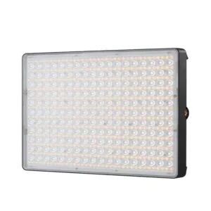 Aputure amaran P60c