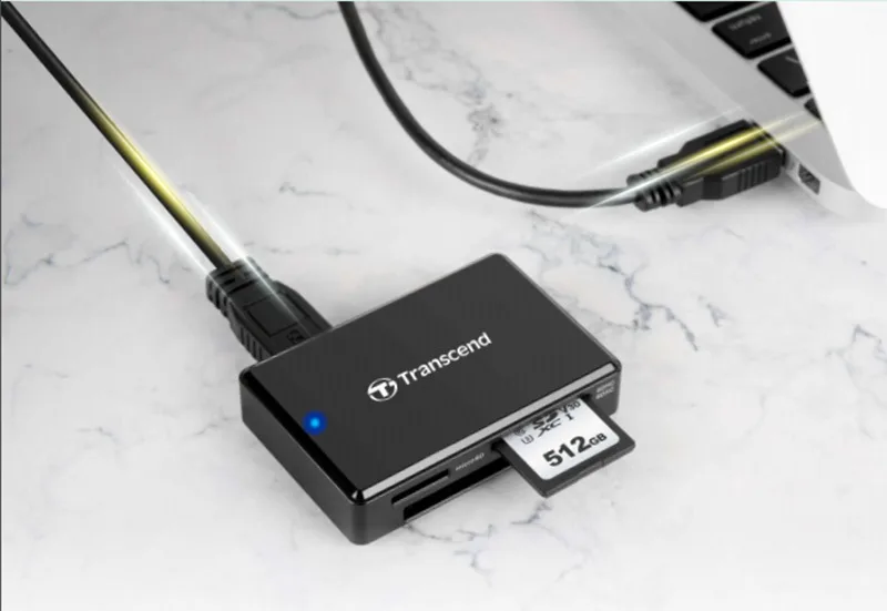 Đầu đọc thẻ nhớ USB 3.0 Transcend RDF8K