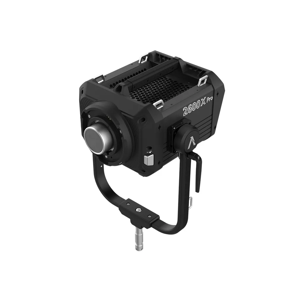 aputure 2600c pro