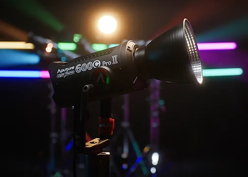 aPUTURE LS 600C PRO II