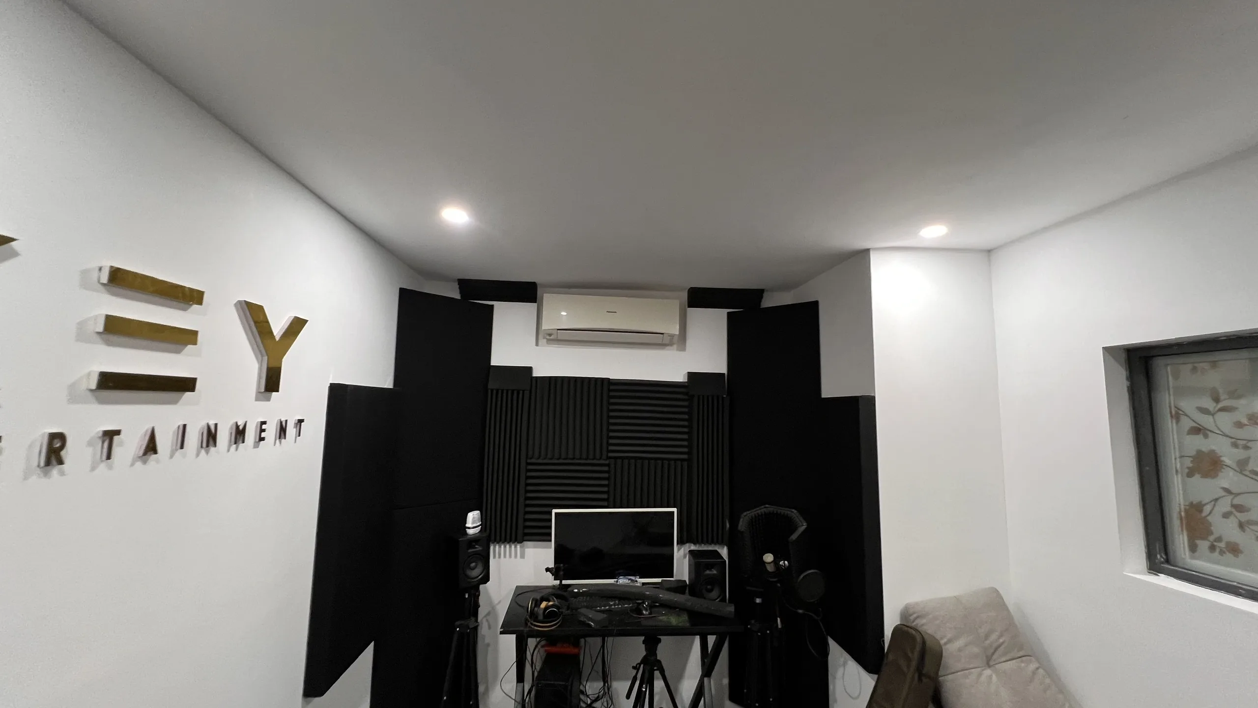 Thi công Music Studio - Key Entertaiment