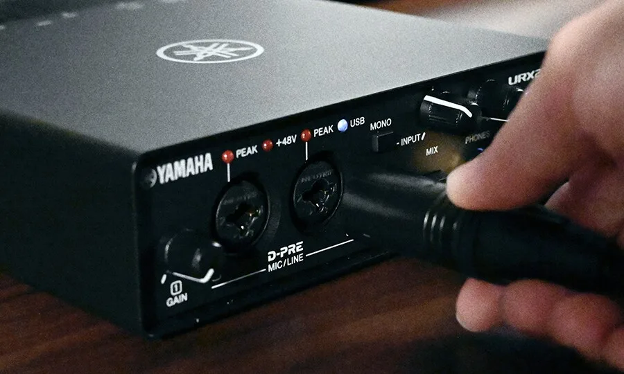 Yamaha URX22c