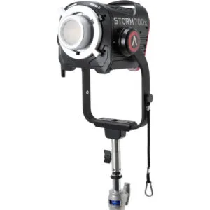 aputure storm 700x