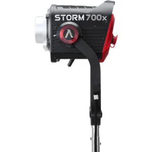 aputure storm 700x