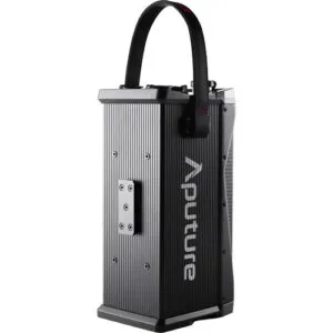 aputure storm 700x