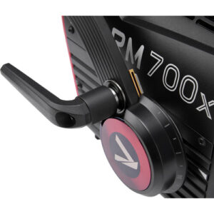 aputure storm 700x
