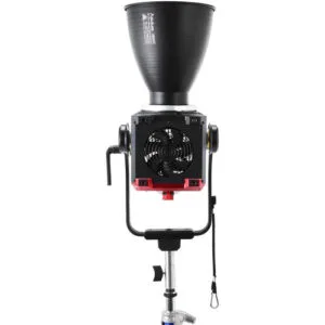 aputure storm 700x