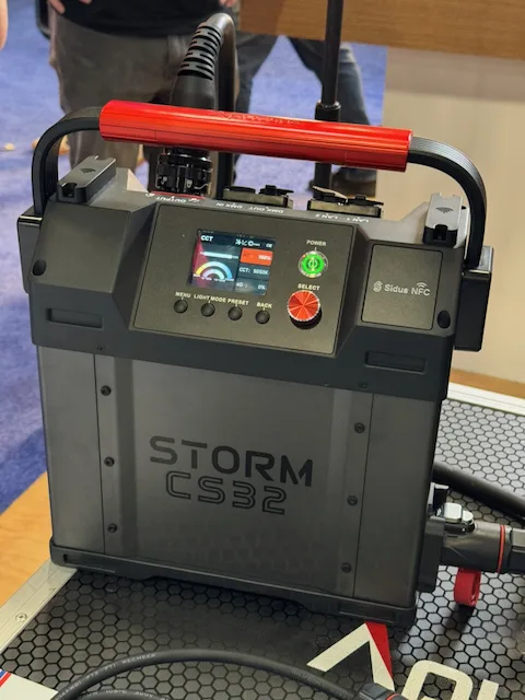 Aputure STORM CS32